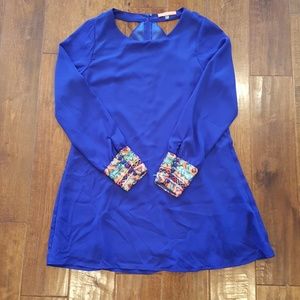 Like New! Lulumari short blue dress with sequins